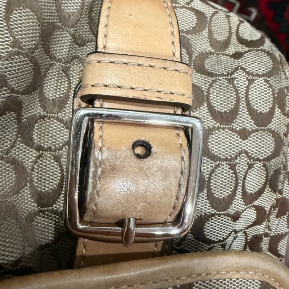 Coach 2010 Signature Canvas Messenger Crossbody Bag | Tan & Brown - Picture 15 of 15